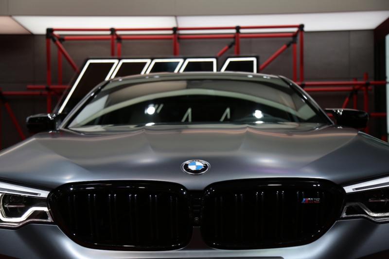 BMW M5 Competition | nos photos de la berline sportive depuis le Mondial de l'Auto 2018